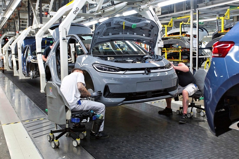 Новый антикризисный план Volkswagen Group: конец Seat и 50 000 человек под сокращение