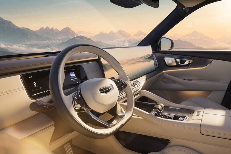 Роскошный кроссовер Geely Monjaro Plus готовится к старту продаж